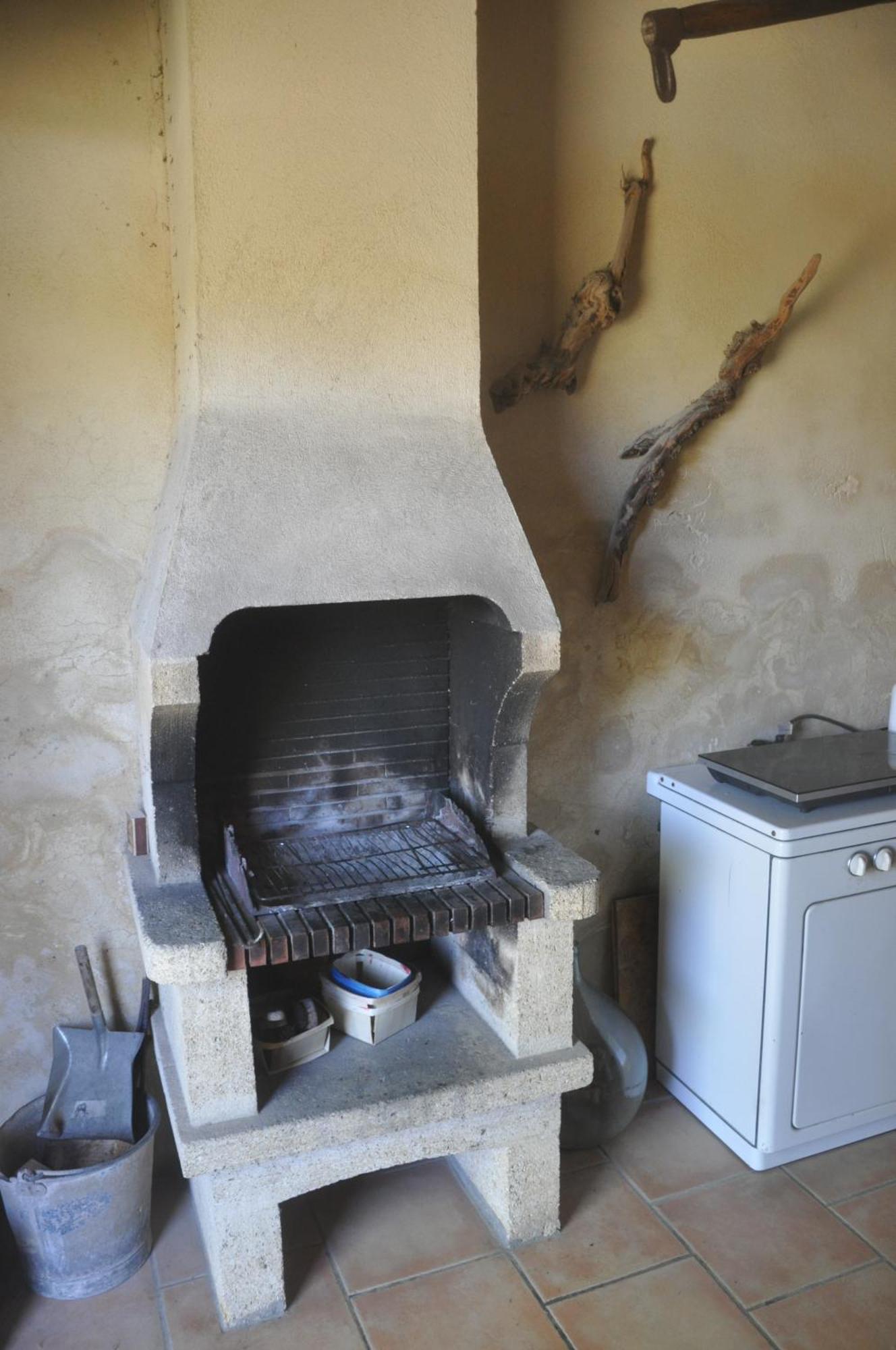 Entraigues-sur-la-Sorgue La Ferme De Tonton Jules Et Mame Julia B&B 외부 사진