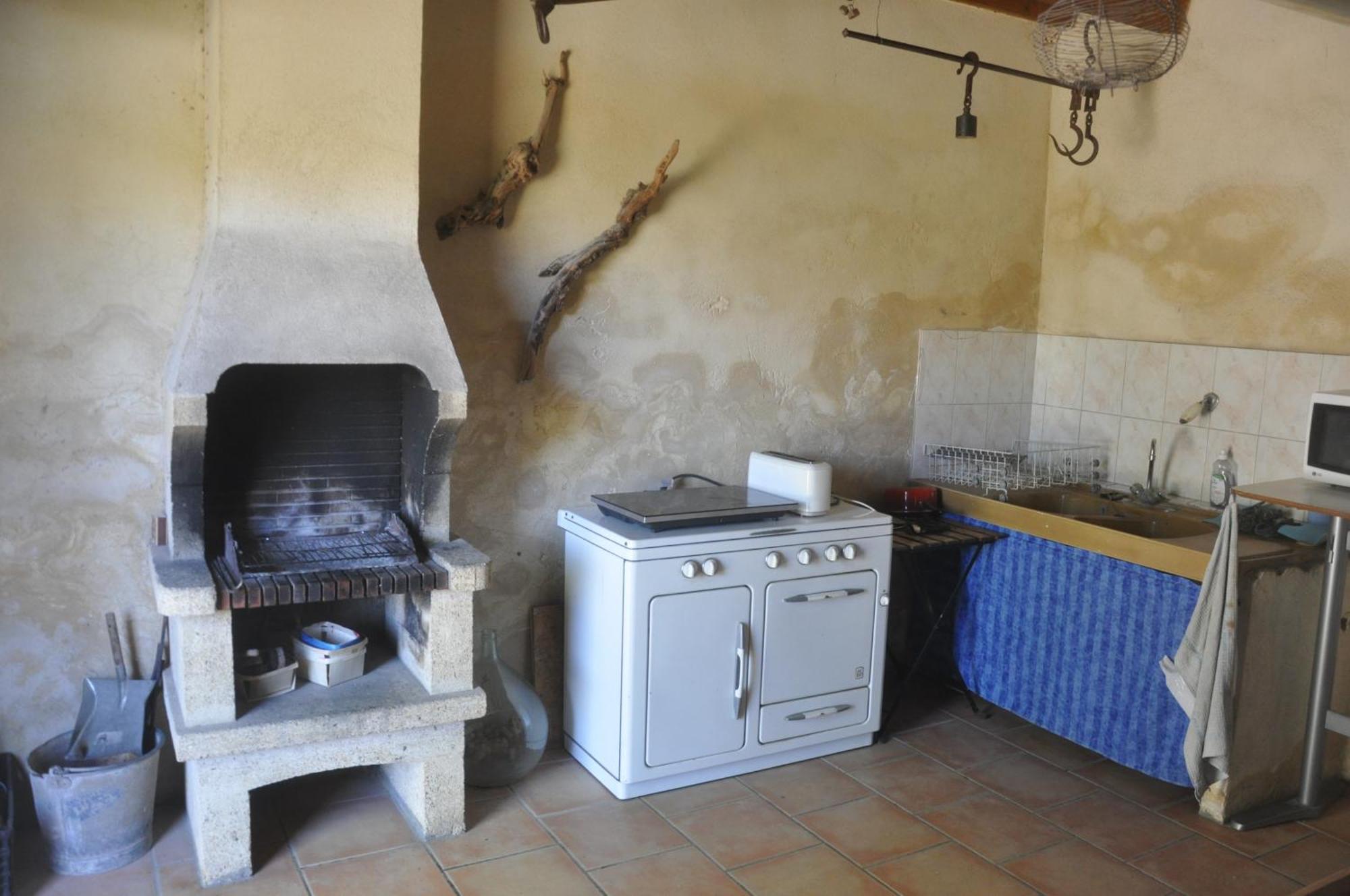Entraigues-sur-la-Sorgue La Ferme De Tonton Jules Et Mame Julia B&B 외부 사진